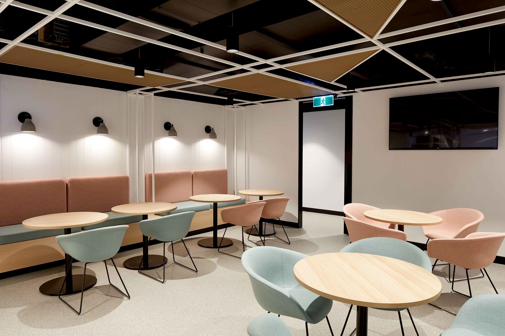办公椅|现代真皮会议椅|办公家具|万象城(中国)家具|Duna 02 餐椅/会议椅